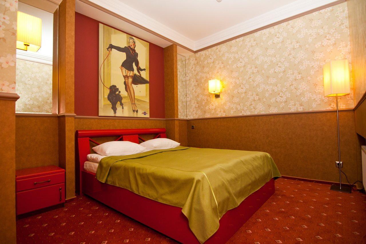 Road Star Hotel Dnipro Exteriör bild