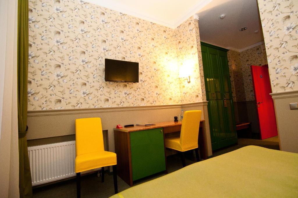 Road Star Hotel Dnipro Exteriör bild