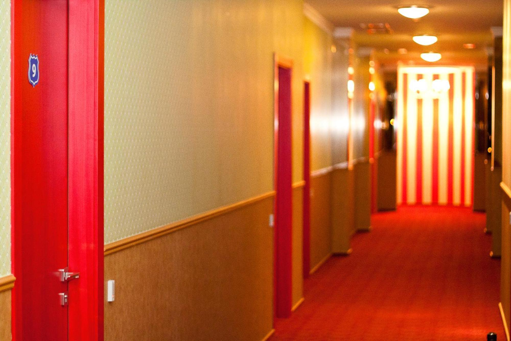 Road Star Hotel Dnipro Exteriör bild