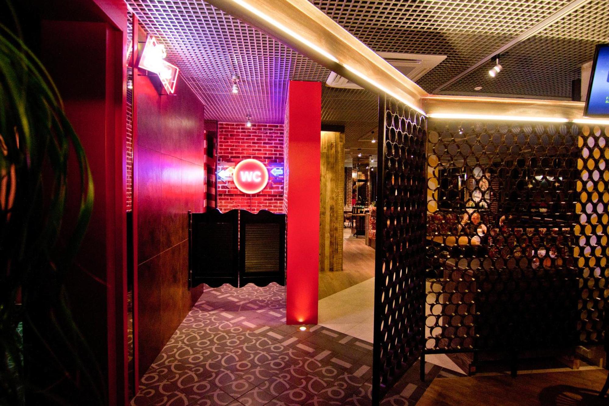 Road Star Hotel Dnipro Exteriör bild
